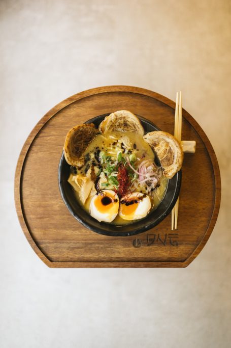 21€ PAI TAN KURO RAMEN